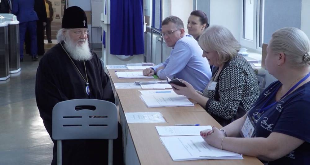 Патриарх Кирилл проголосовал на выборах в МГД