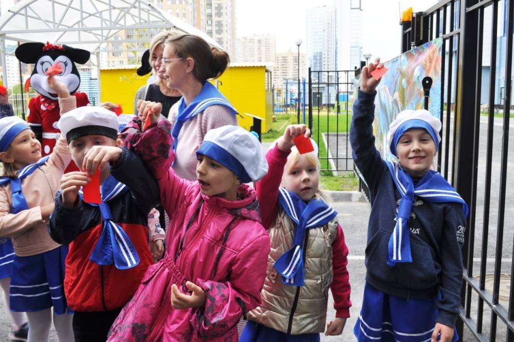 Увеличение детских пособий поможет преодолеть материальные трудности российским семьям