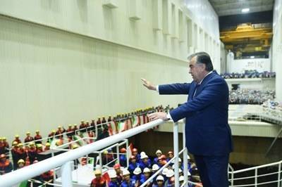 «Храм света»: Президент Таджикистана запустил второй агрегат Рогунской ГЭС