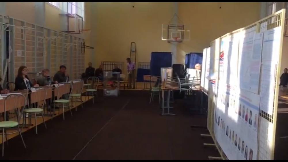 На УИК во Фрунзенском районе урна для голосования не пропадала