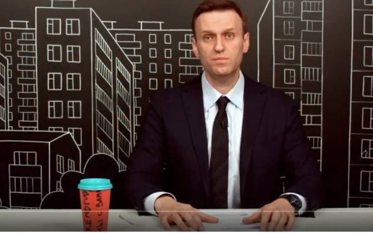 Навальный для рекламы «Умного голосования» использует кандидатов от других партий