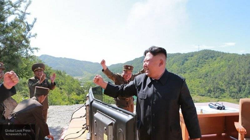 Сеул призвал КНДР отказаться от испытаний нового стратегического оружия