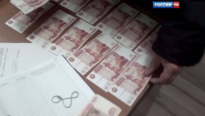 В Москве перед Новым годом у пенсионерки украли 10 миллионов рублей