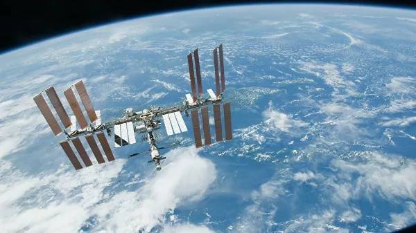 Россия ведет переговоры об отправке астронавта из Индонезии в космос