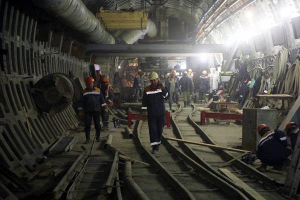 Петербургские метростроевцы сообщили о неполных выплатах зарплаты