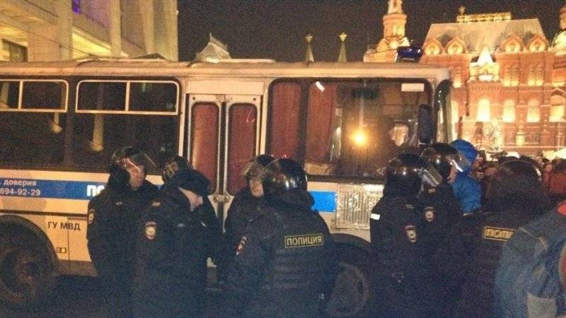 Полиция РФ будет жестко действовать против желающих поиграть в революцию — Гаспарян