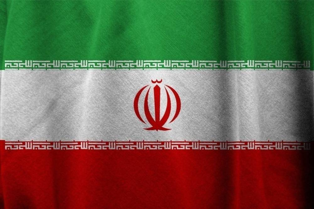 Хаменеи пообещал &amp;#34;тяжелый удар&amp;#34; по угрожающим Ирану странам