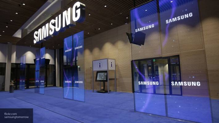 Samsung представит первый в мире безрамочный телевизор