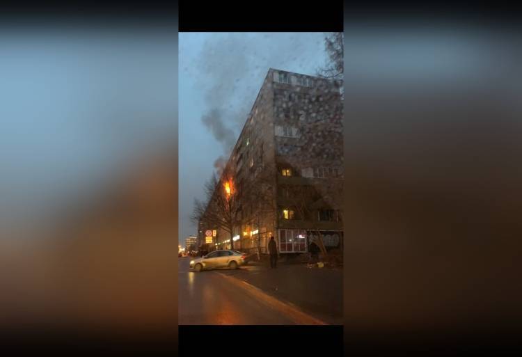 Петербуржец лишился квартиры 1 января из-за пожара