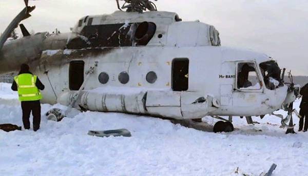 В Красноярском крае аварийно сел вертолет Ми-8 с пассажирами на борту