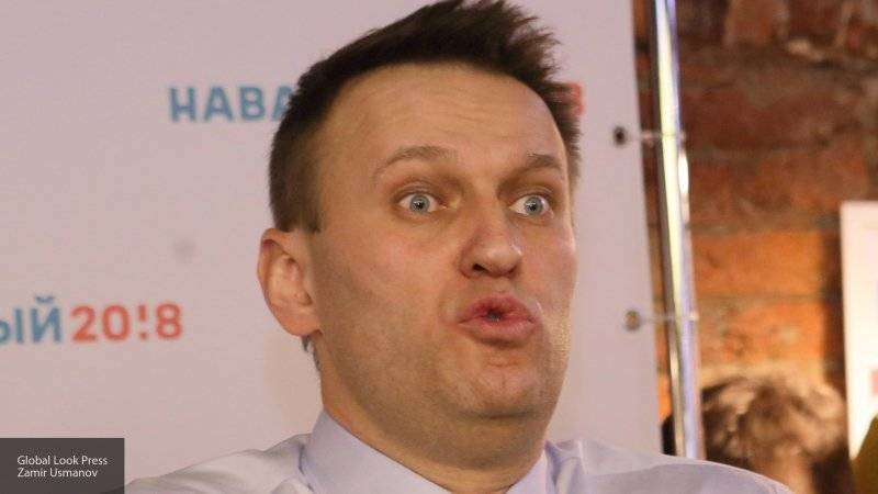 Навальный и Яшин скрыли от подписчиков свой полет из России к тайским пляжам