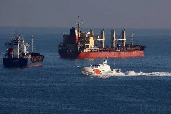 Российский танкер столкнулся с турецким судном: есть пострадавшие