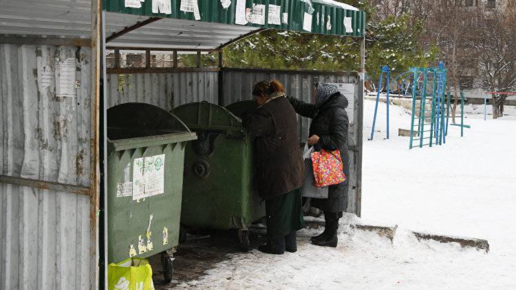 Симферополь и Керчь "завалят" мусорными баками