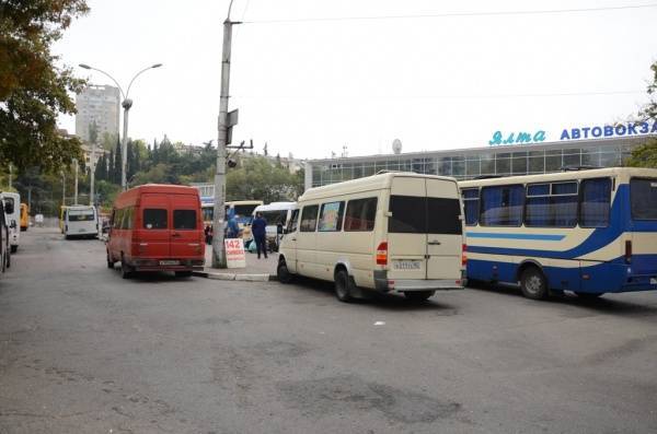 Автобусный маршрут Екатеринбург – Челябинск вошел в десятку самых популярных в России