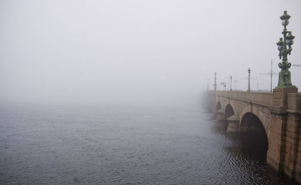 Днем 10 января Петербург накроет туманом