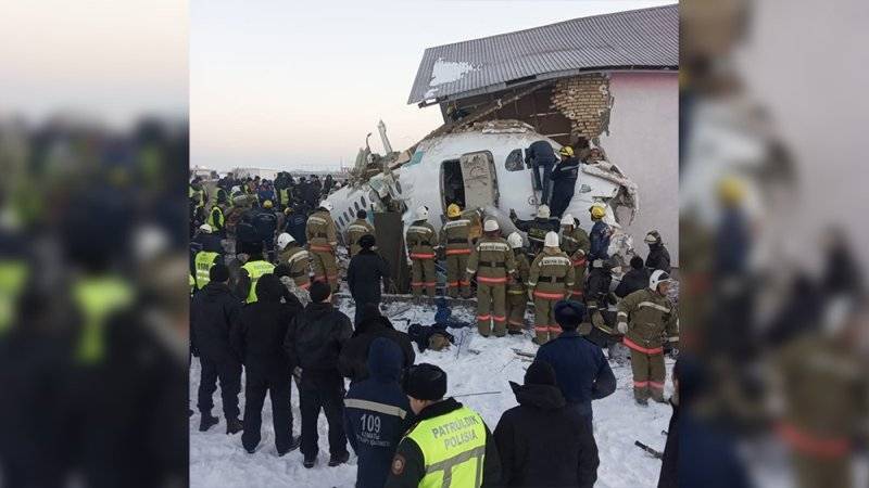 Названа основная причина крушения самолета Bek Air в Казахстане