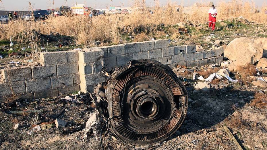 Черные ящики потерпевшего крушение украинского Boeing вскроют 10 января
