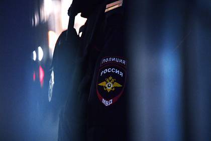 Бывшего полицейского обвинили в совращении российских школьников