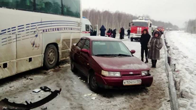 Число пострадавших в ДТП с автобусом в Пермском крае достигло 12