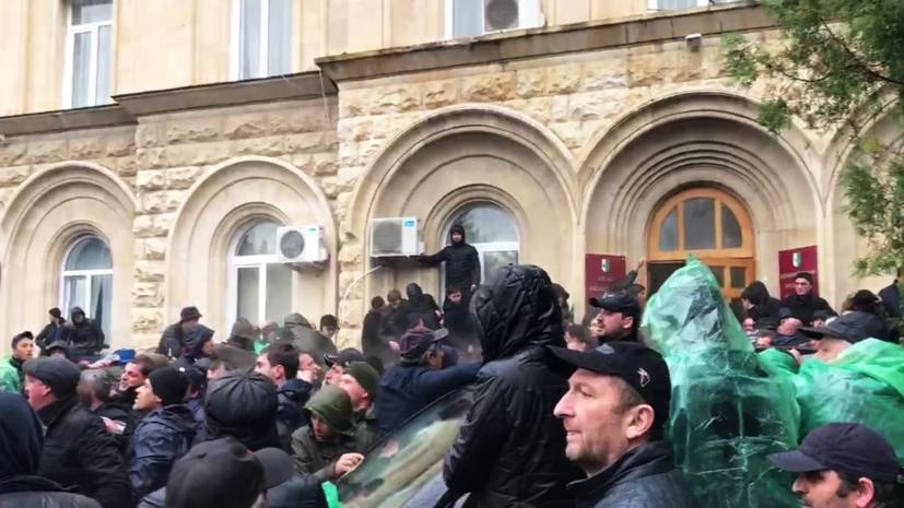В Абхазии заявили об участии граждан Украины в попытке госпереворота