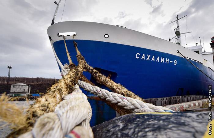 Прокуратура и ФАС проверят главный порт Сахалина, блокирующий работу местных компаний