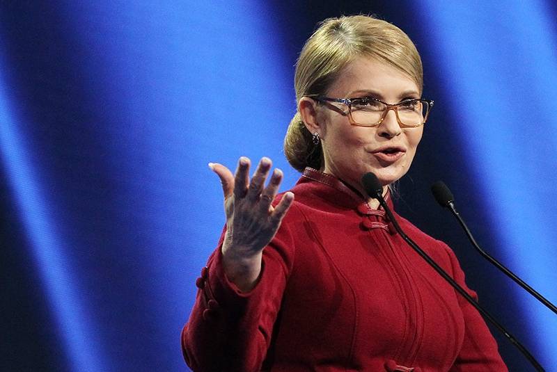 Тимошенко сравнила жизнь на Украине с юмористическим шоу