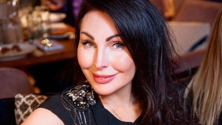 «Фигура — бомба»: Бочкарева опубликовала пикантный кадр после признания вины в хранении кокаина