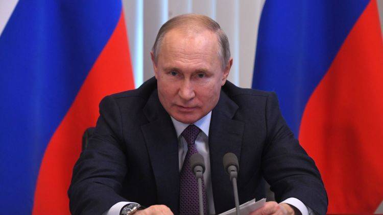Крымское совещание Путина: главные месседжи властям РК и Севастополя