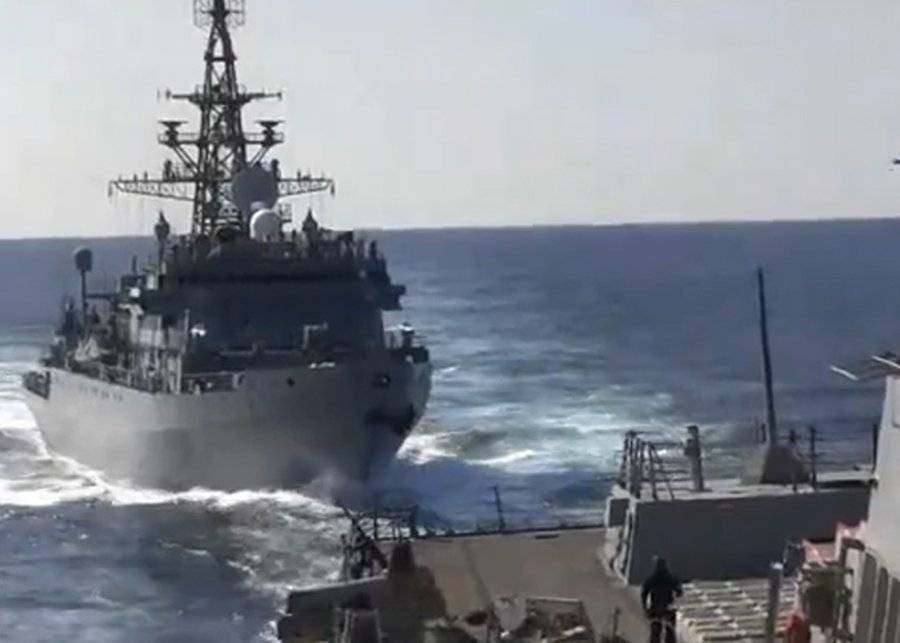 Минобороны опровергло сближение корабля ВМФ с эсминцем США в Аравийском море