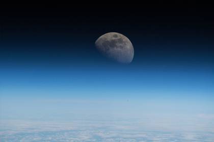 Россияне смогут увидеть первое в этом году затмение Луны в ночь с 10 на 11 января