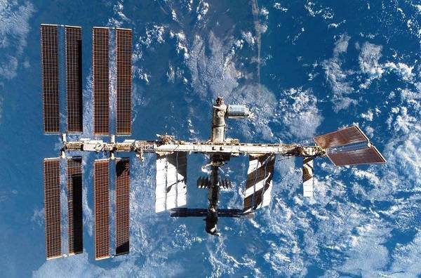 Выход российских космонавтов в космос с МКС отложили на неопределенный срок