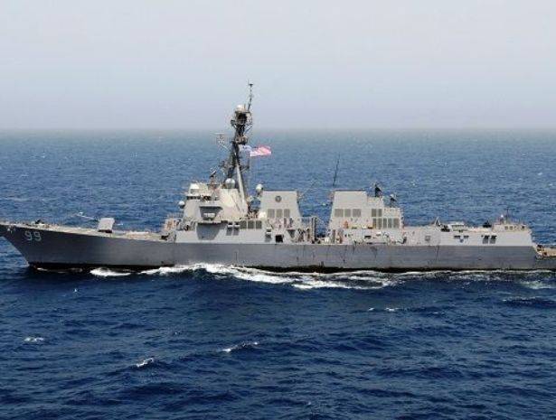 Минобороны России обвинило капитана американского эсминца в нарушении «ПДД»