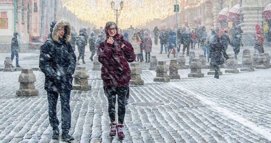 В Москве объявлено экстренное предупреждение из-за мокрого снега и гололедицы
