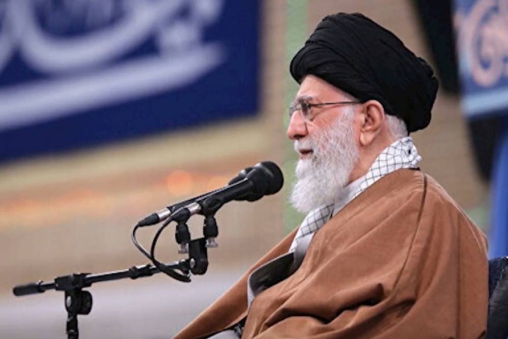 Хаменеи приказал опубликовать расследование про сбитый Ираном украинский Boeing