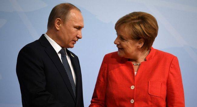 В Кремле начались переговоры Путина и Меркель