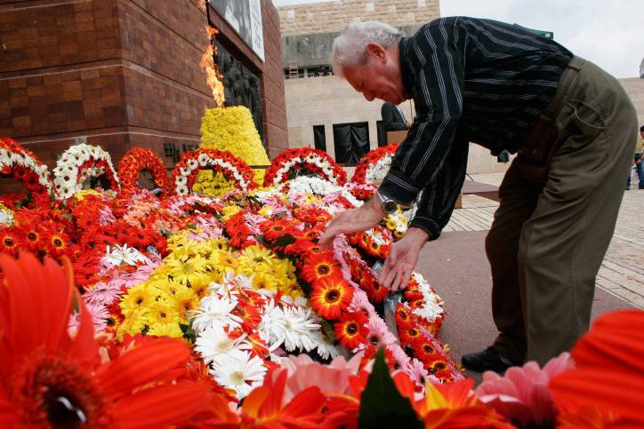 В Нидерландах появится светящийся мемориал памяти жертв Холокоста - Cursorinfo: главные новости Израиля