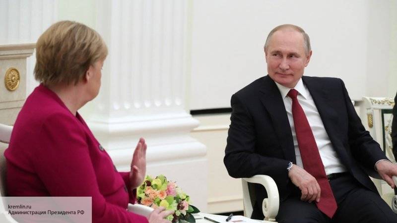 Переговоры Путина и Меркель продлились 3,5 часа
