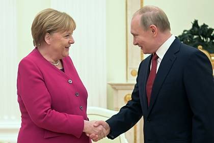 Меркель призвала довести до конца «Северный поток-2»
