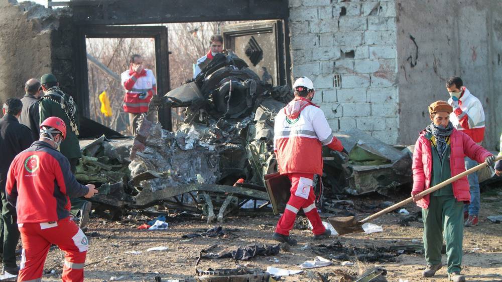 Семьи погибших в авиакатастрофе украинцев получат по 8,3 тысячи долларов
