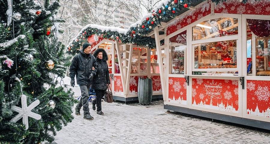Более 50 площадок "Путешествия в Рождество" будут работать до конца января