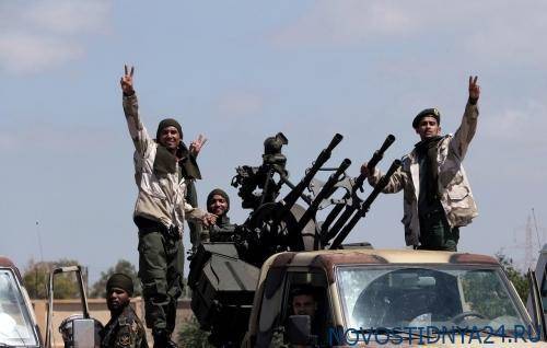 Хафтар остановил войска: в Триполи наступило перемирие между ЛНА и ПНС