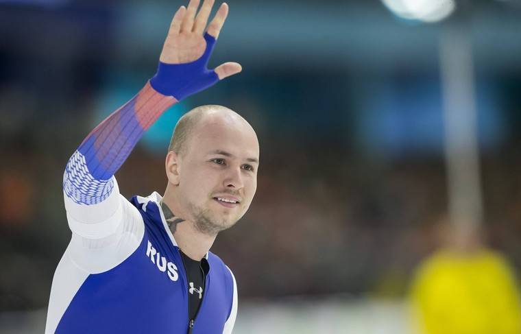 Конькобежец Кулижников победил на дистанции 1000 м на чемпионате Европы