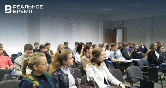Министр просвещения РФ рассказала, как изменится порядок начисления зарплат учителям