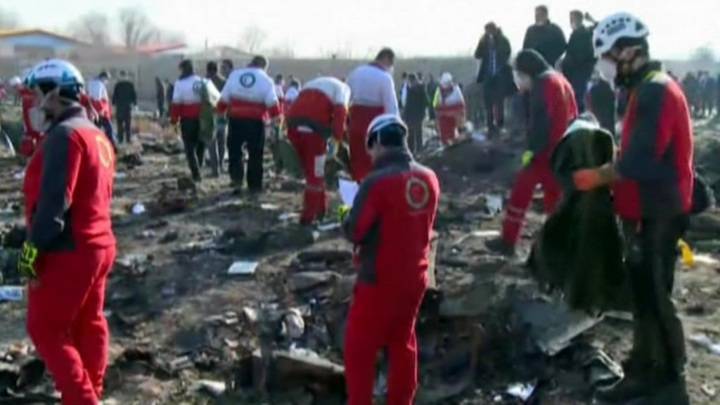 Останки 11 украинцев, погибших при крушении "Боинга" в Иране, доставят одним рейсом