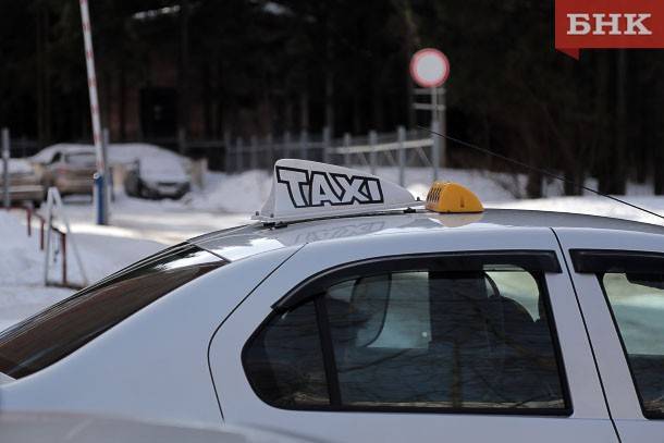 Таксисты вернули сыктывкарцам новогодние тарифы