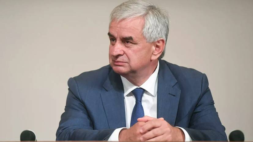 Вице-президент Абхазии исключил участие Хаджимбы в повторных выборах