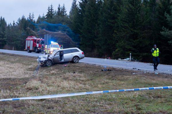 После трагического ДТП в Эстонии хотят строже наказывать пьяных водителей