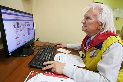 Интернет-аудитория в России выросла благодаря пенсионерам