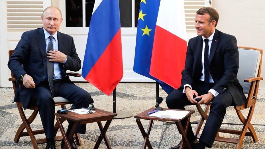 Во Франции рассказали о телефонном разговоре Путина и Макрона