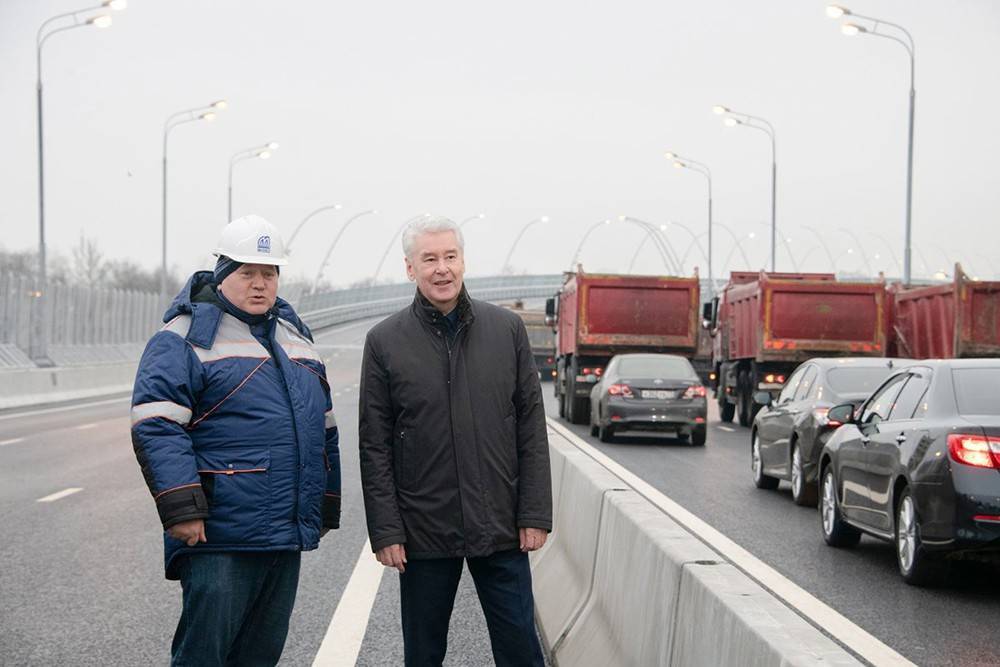 Собянин назвал сроки открытия путепровода через МЦК на юго-востоке Москвы